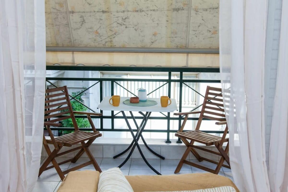 Lovely Apt In Peristeri Афины Экстерьер фото