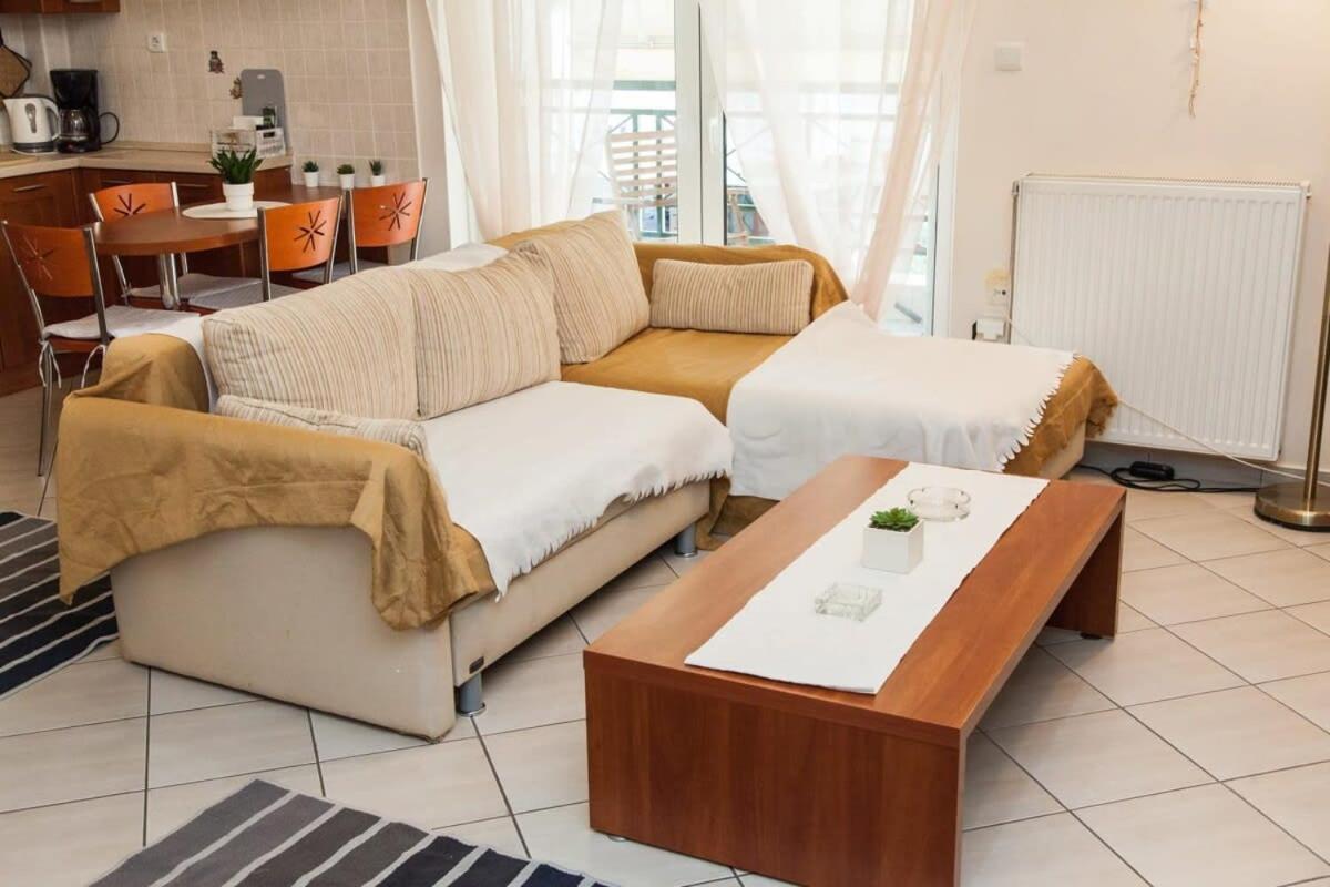 Lovely Apt In Peristeri Афины Экстерьер фото