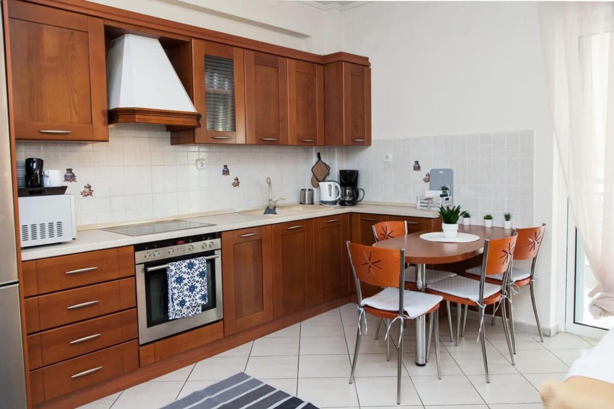 Lovely Apt In Peristeri Афины Экстерьер фото